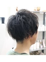 ウィスカーヘアー(whisker hair) マッシュショート