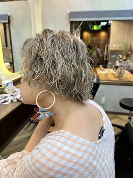 ハレトケ(HALEtoKE) デザイン　パーマ　カラー