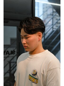 スレイ 西宮(SLAY) 波巻きハイライトアップバングツーブロックマッシュ