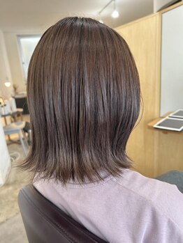 ヨリソイの写真/くせ毛・うねりはカットが大切。小さなサロンならではのゆったり空間でお悩みもしっかりカウンセリング♪