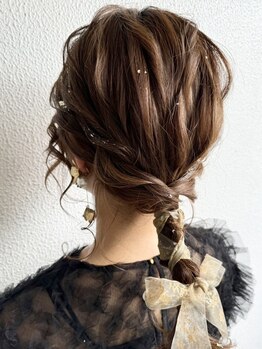 リレーション(Relation)の写真/《ヘアセット￥1700～/巻きおろし￥1000》お得なペア割やアクセ付のクーポンも多数♪三宮駅3分