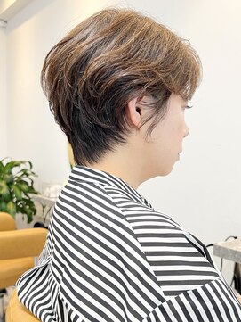 ファチュール(fAture.) 40代50代60代【クセが収まる】ショート愛されグレージュカラー
