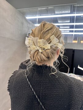 カケル(×.) ギブソンタック／お呼ばれヘア/ヘアアレンジ