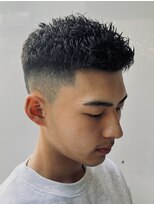 グラッシー(GLASSY) スペインカール/スパイキーショート/フェザーパーマ/☆アイロン