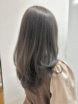 ビーチ(BEACH) ミルクティーベージュ透明感ブリーチなしカラーロングレイヤー