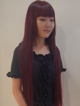 パーミル ヘア クマモト(permille ‰ hair Kumamoto) 重めバング×レッド