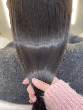 ブルーテーフ(Bleu Terre) グレージュカラー