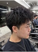 刈り上げアップバングスパイキーショートアクティブショート