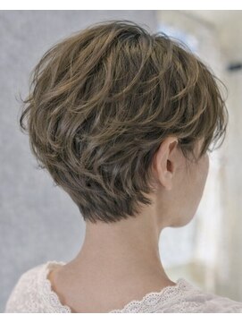 バイモア(219 by MORE) 大人パーマスタイル