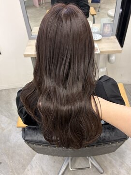 ガーランドウメダ(Garland umeda) 透明感たっぷりの艶感チョコレートカラー♪
