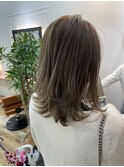 『LOBBY』三浦　大人ゆるふわスタイル×アッシュベージュ