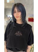ミディアムレイヤー×ターコイズブルー◎韓国風小顔くびれヘア