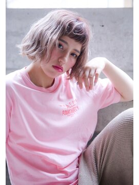 テイラー(Taylor) 【Taylor】ノームコアボブ×ピンクグレージュ