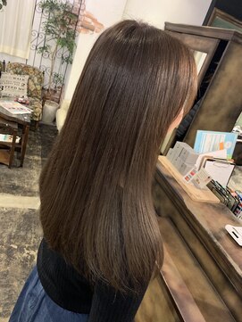 アドール(ADOR) ミルクティーベージュ【渡仲　柊人】