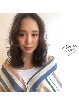 パドトロワ(Pas de trois) 新潟×春のおすすめゆるふわパーマ×透明感グレージュ