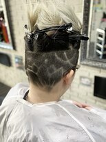 ミミック (mimic)&nbsp;【派手髪】極楽浄土風デザインバリカンアート【イベント用】