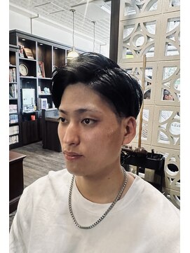 カットインシャンゼ 崇元寺店 ツーブロック