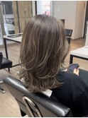 レイヤーカットくびれヘアカット白髪ぼかし脱白髪染めハイライト