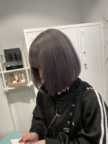 コレット 宇都宮(collet Gigi)&nbsp;前髪/マチルダボブ/ピンクベージュ/インナーグレージュ/シルバー