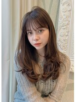オブヘアー オモテサンドウ(Of HAIR OMOTESANDo) レイヤーロングセミディワンカールオリーブカラー