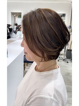 ステアケース 武蔵小杉店(stair:case) 大人ショートボブ/白髪ぼかしハイライト/髪質改善30代40代50代