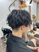 サロンドジョー(salon de joe) ツイストスパイラルパーマメンズマッシュ刈り上げ 奥東巧真