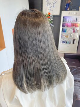 イースト(YEAST) グレージュ×セミロング