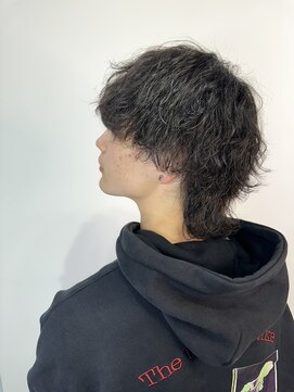 レイズアンダーバーホワイト(RAISE by _WHITE) メンズカット/メンズパーマ/メンズカラー/大分美容室