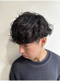 無造作ニュアンスツーブロックパーマ