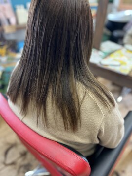 ハウオリ(hau'oli) フェミニンロング