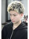 スパイキーショート×ブリーチ×アップバング/20代30代40代