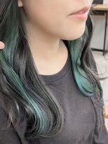 ミュラ(mulah)&nbsp;インナーカラーターコイズブルー＊ブリーチ透明感カラー/明大前