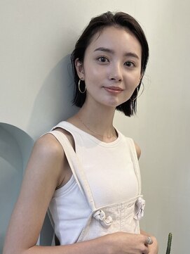 ユー(yew) タイトボブ/コンパクトボブ/レイヤーボブ/ボブ/顔周りカット