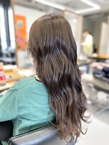 サニーズ(SUNNY'S by CONKS)&nbsp;透明感も艶も。オリーブグレージュカラー