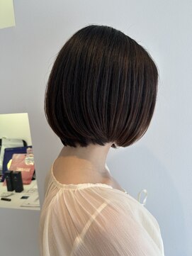 Folk Lore【フォークロア】己斐店 伸ばしかけボブ