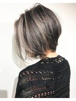 ブリッツ レボ(BLITZ-REVO)&nbsp;着物ヘア/ダークアッシュ/ミディアムレイヤーカット/柏駅