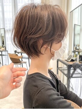 ビュートヨナカ(VIEW TOYONAKA) 【30代40代】無造作くびれショート/オリーブグレージュ
