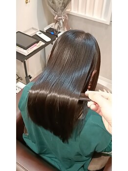 ココ(Koko.)の写真/うねり緩和による扱いやすさ～まっすぐボリュームダウンまで、あなたの希望にあわせた縮毛矯正考えます。