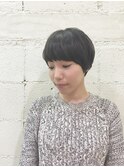 黒髪ミニマムショート