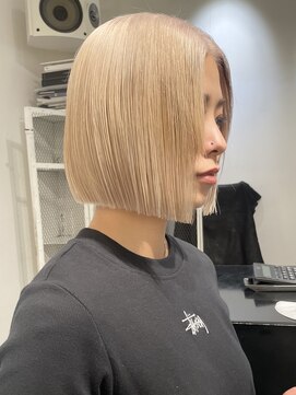 ココ 原宿(KOKO) #大人ガーリー#ダークアッシュ#ミディアムレイヤーカット