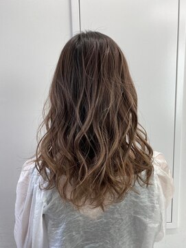 アンブルリュクス 中野(amble luxe) 【春トレンドカラー】【透明感カラー】【中野美容室】