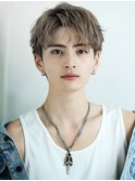 韓国風センターパートミルクティーベージュ