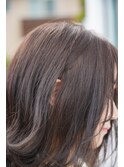 透明感グレージュ