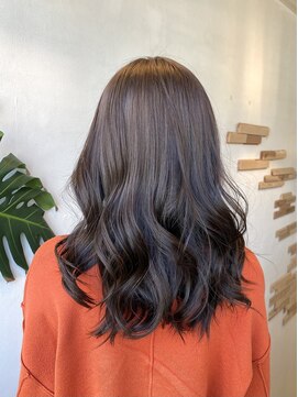 ヘアアンドメイク スタジオ ミムロ(HAIR&MAKE STUDIO MIMURO) レイヤーカット・ミルクティーグレージュ