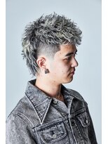 グナスティバイダムディー トウキョウ(GNASTY by DAMDEE TOKYO)&nbsp;ネオウルフ