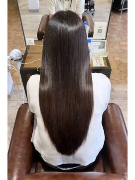 セライロ 千葉(celilo) カール/セミディ/シアーカラー/姫カット/千葉駅