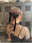 お呼ばれヘア　まとめ髪　網おろしアレンジ　ミディアムロング
