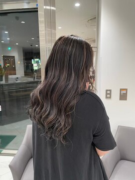 アッシュ 茗荷谷店(Ash) 白髪ぼかしハイライト