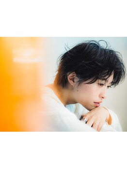 【姶良】白髪をカバーしながら艶感・透明感ある髪色を実現♪グレイカラーでもダメージレスな仕上がりに◎