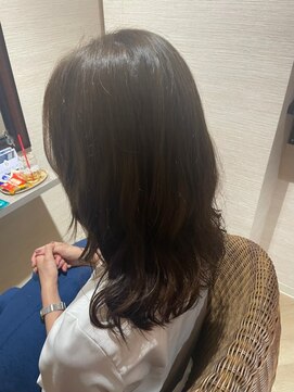 ロアゾブルー(L'oiseau Bleu) クセを活かしパーマで朝の時短に